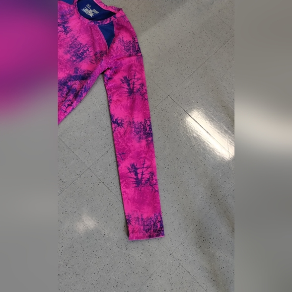 Under Armour Cold Gear ATHLETIC Long Sleeve Shirt YLG - Picture 6 of 12